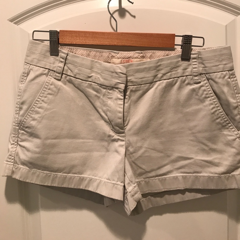 J. Crew 3 in shorts, light khaki